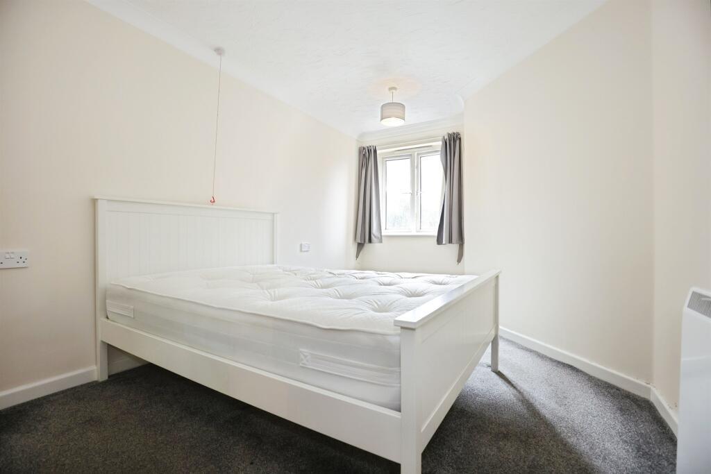 Flat Britannia Road in Cherwell District