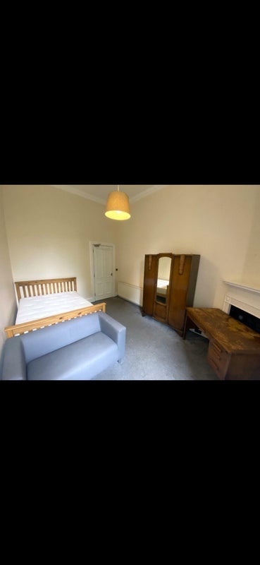 Room Bruntsfield Place in City of Edinburgh