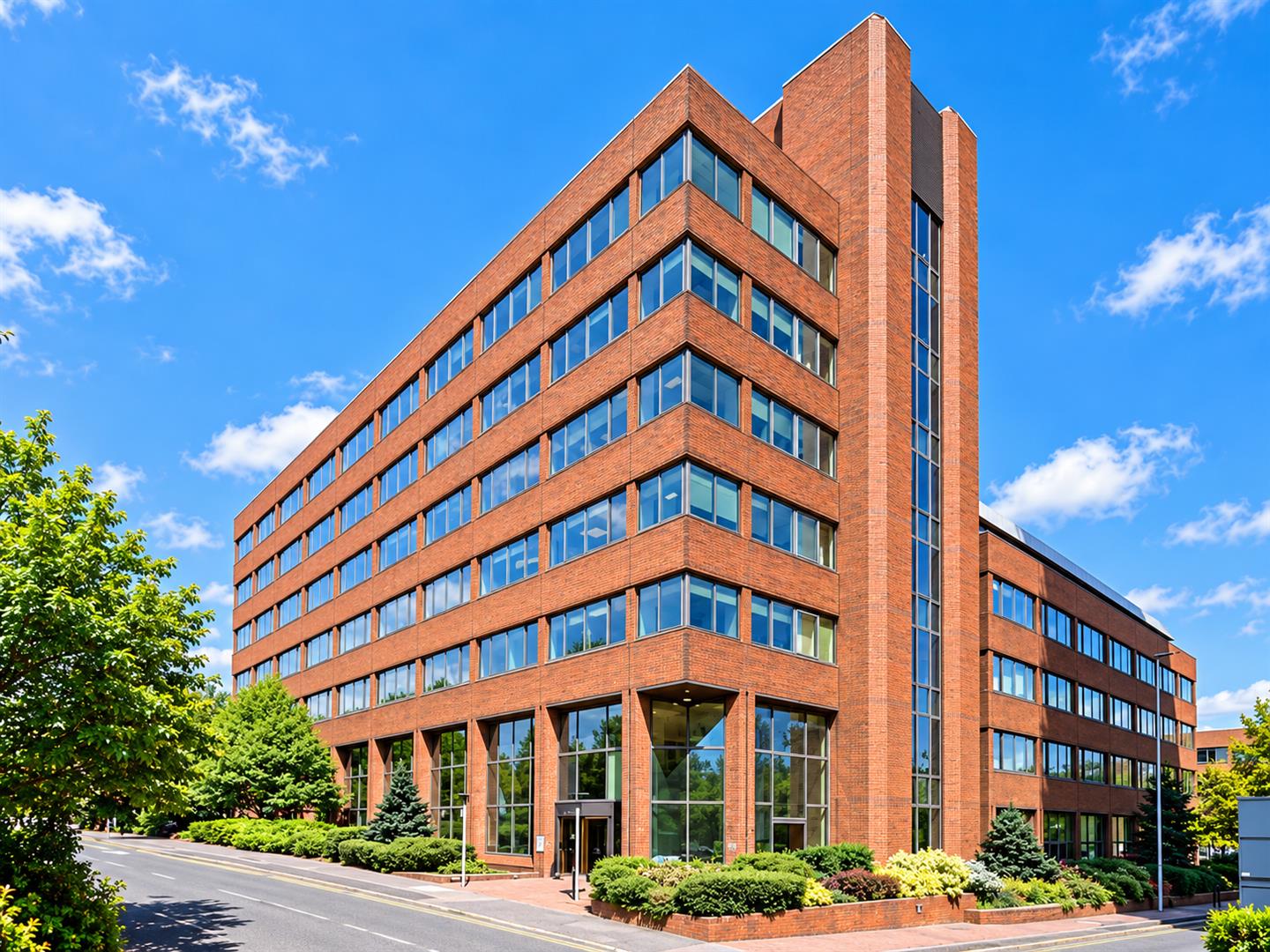 Flat Alençon Link in Basingstoke and Deane