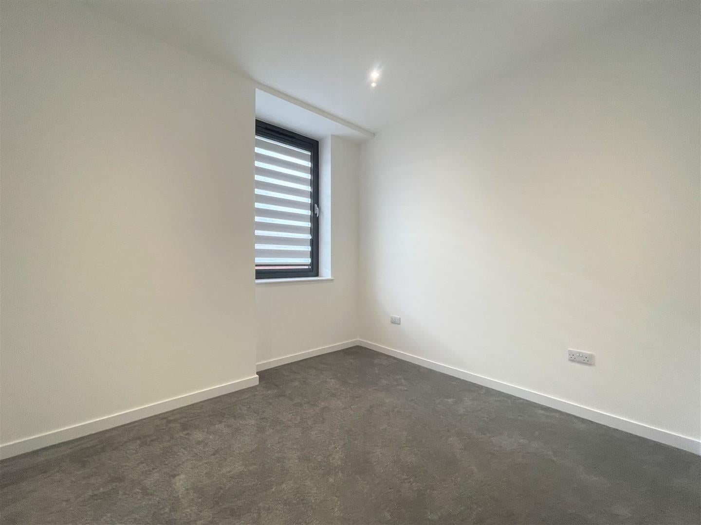 Flat Alençon Link in Basingstoke and Deane