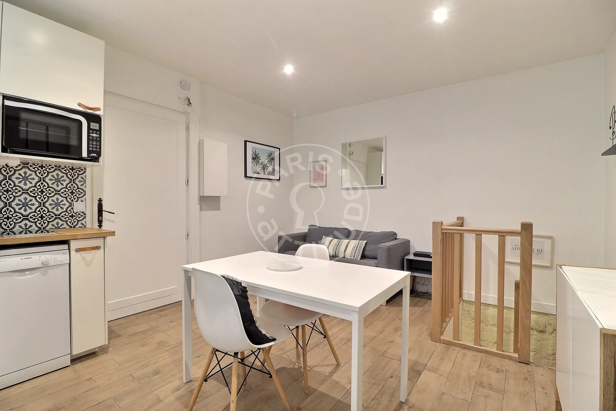 Flat Rue Descombes in Paris
