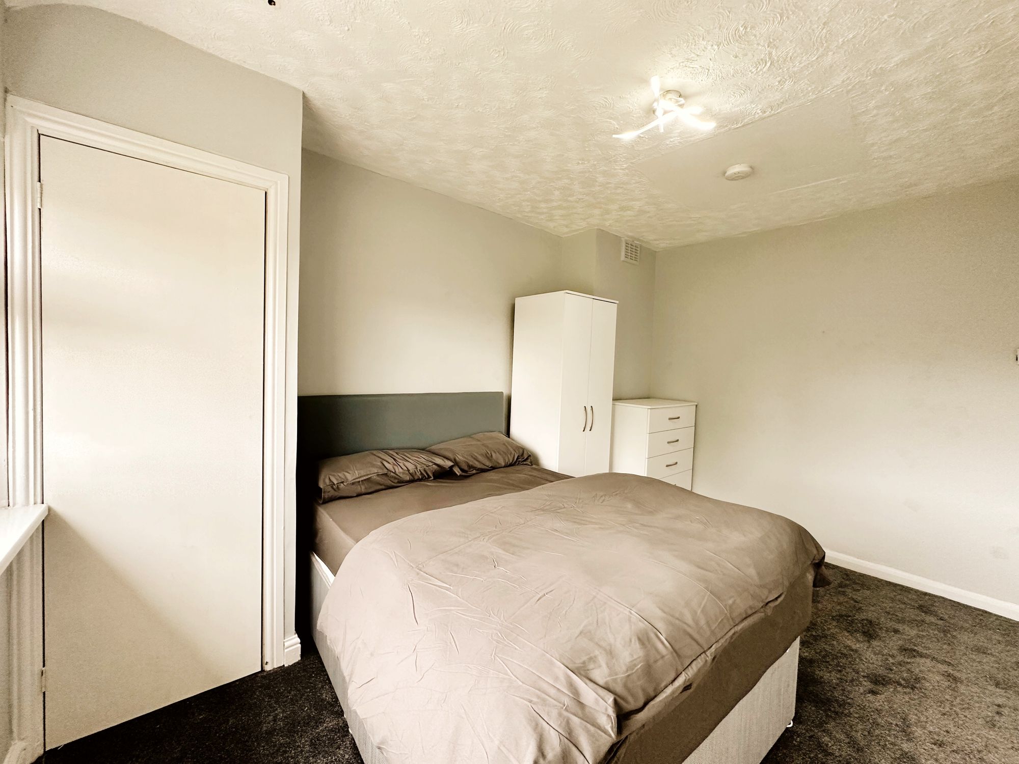 Flat Overton Road in Birmingham