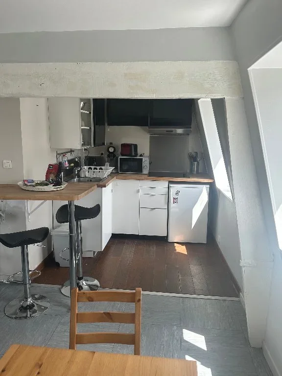 Flat Rue Roger Salengro in La Madeleine