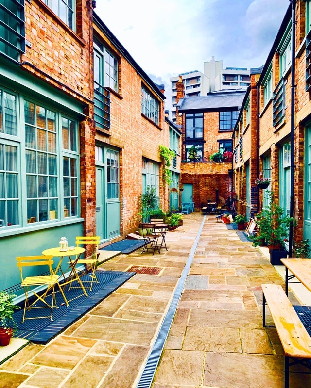 Room Temple Yard in Greater London