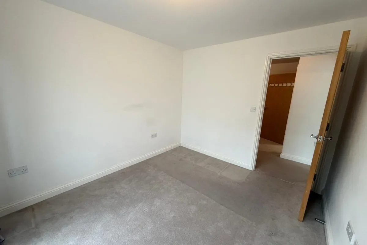 Flat Boyn Valley Road in Maidenhead