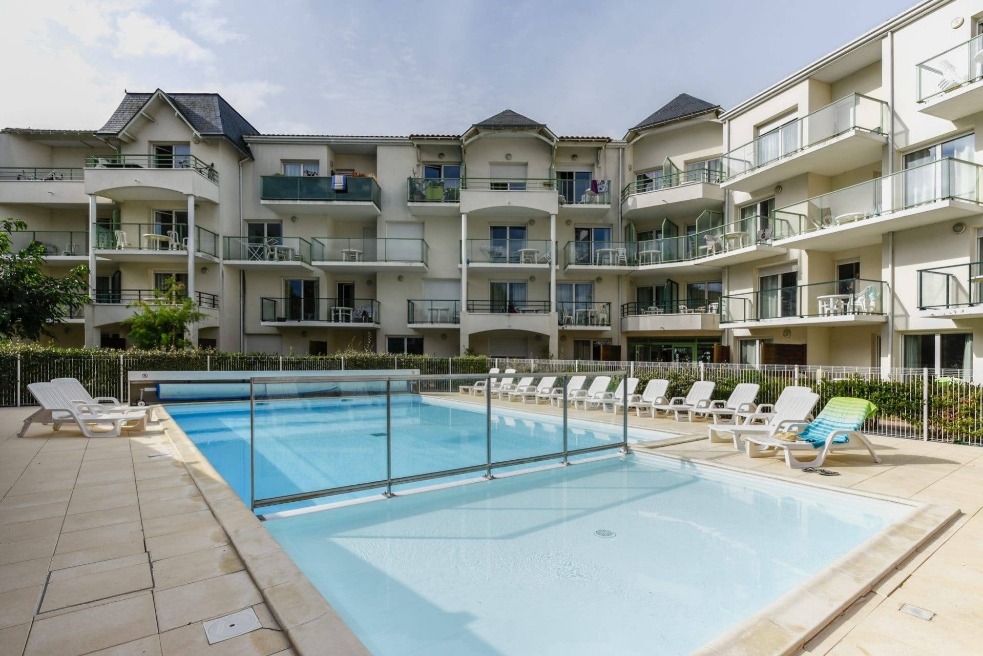 Flat Rond-Point Honoré d'Estienne d'Orves in Les Sables-d'Olonne