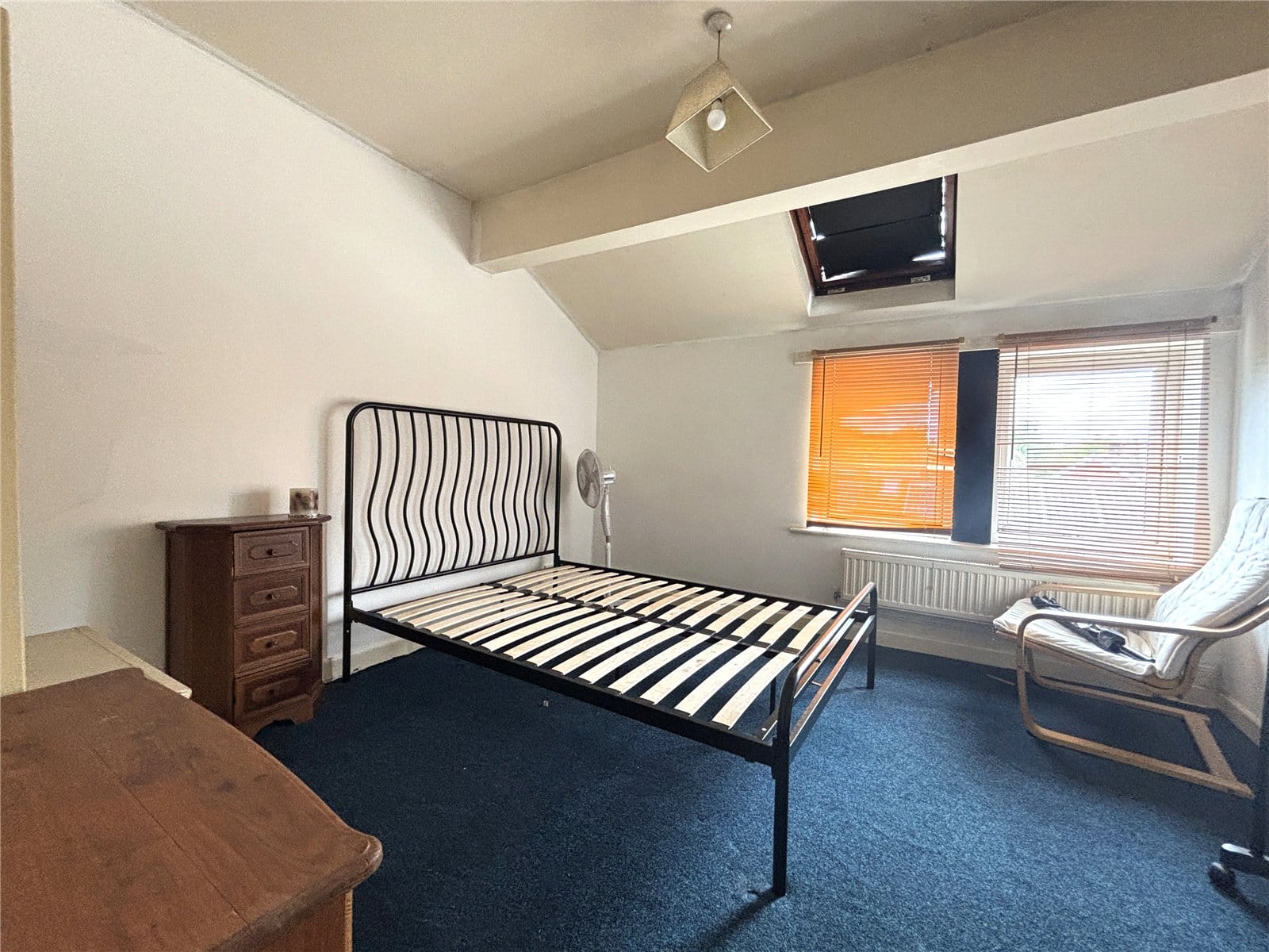 Flat Halifax Road in Milnrow