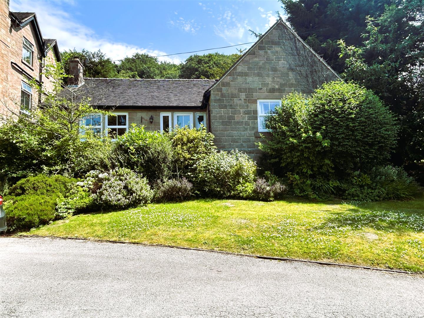 House Duffield Bank in Amber Valley