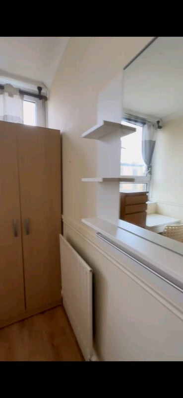 Room Ricardo Street in Greater London