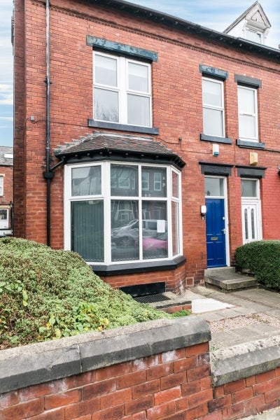 House Headingley Avenue in Leeds