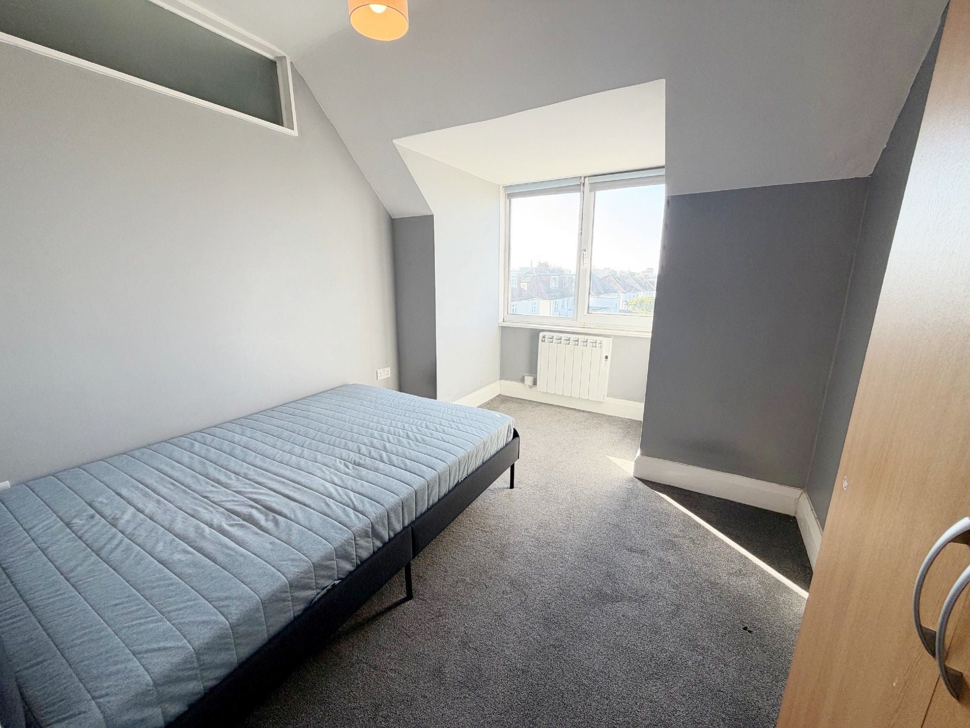 Flat Portland Road in Portslade by Sea