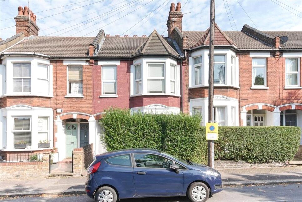 House Howard Road in Greater London