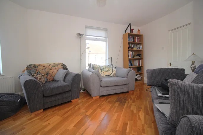 Flat Premier Place in Watford