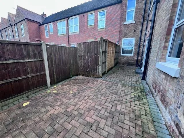 Flat Derby Road in Nottingham