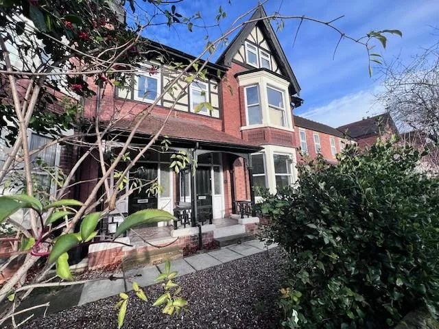 Flat Derby Road in Nottingham