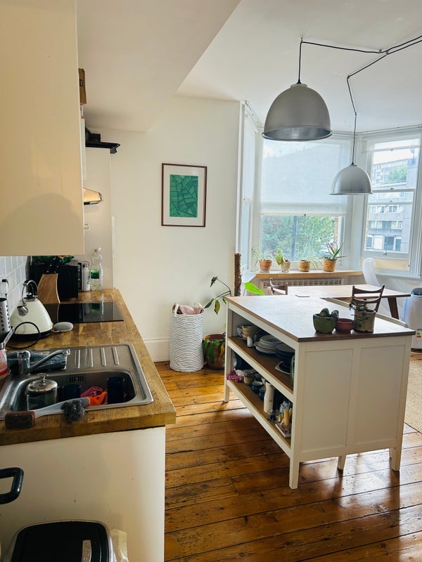 Flat Surrey Square in Greater London