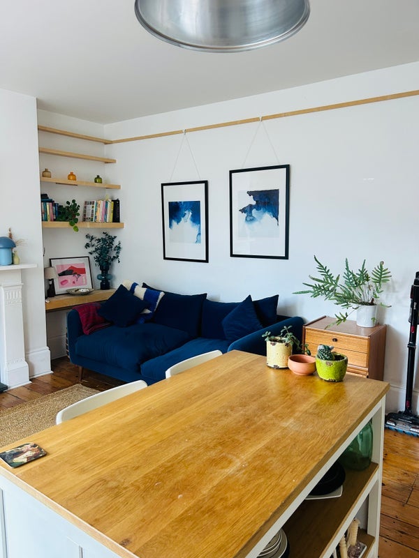 Flat Surrey Square in Greater London