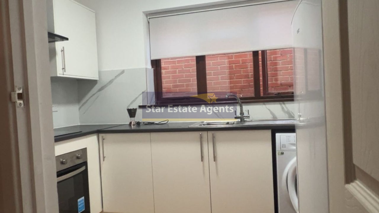 Flat Marnham Crescent in Greater London