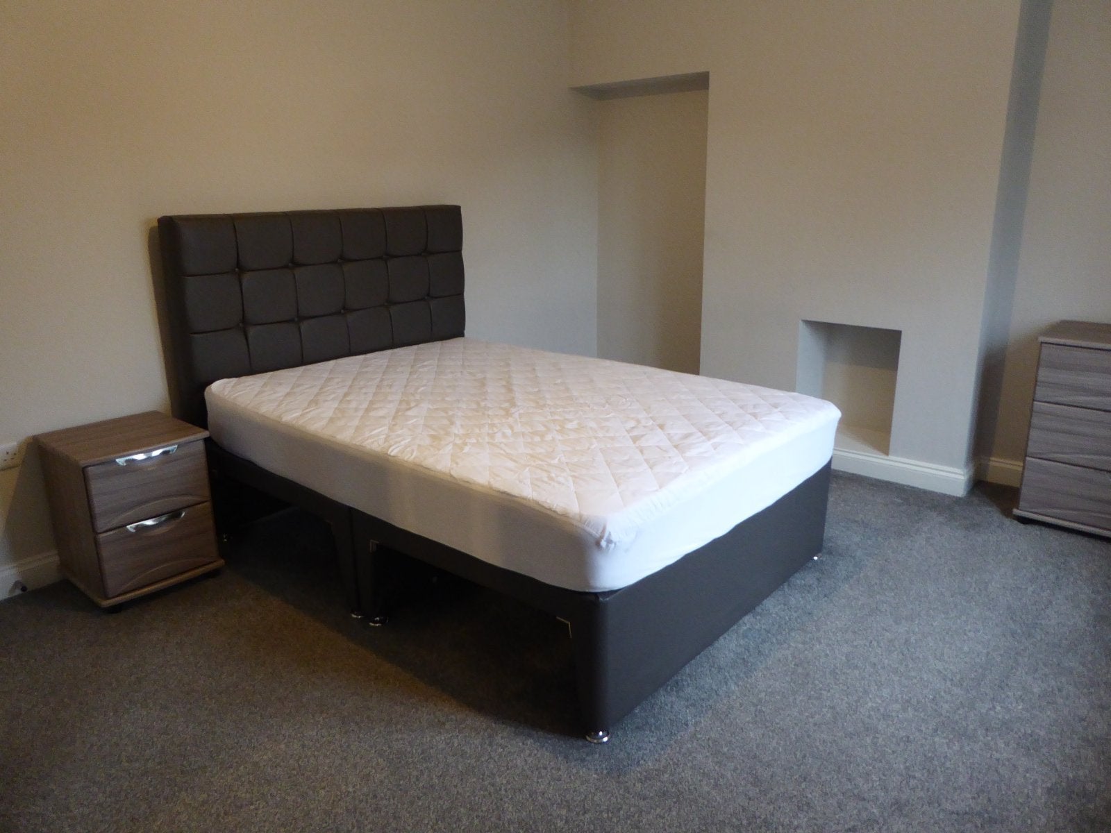 Room Middlewich Road in Northwich