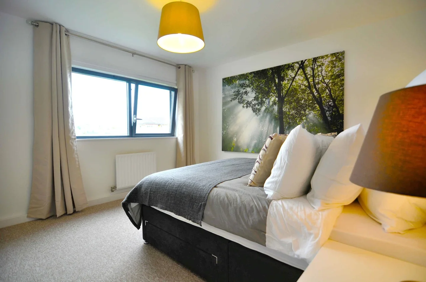 Flat Cottage Road in Greater London