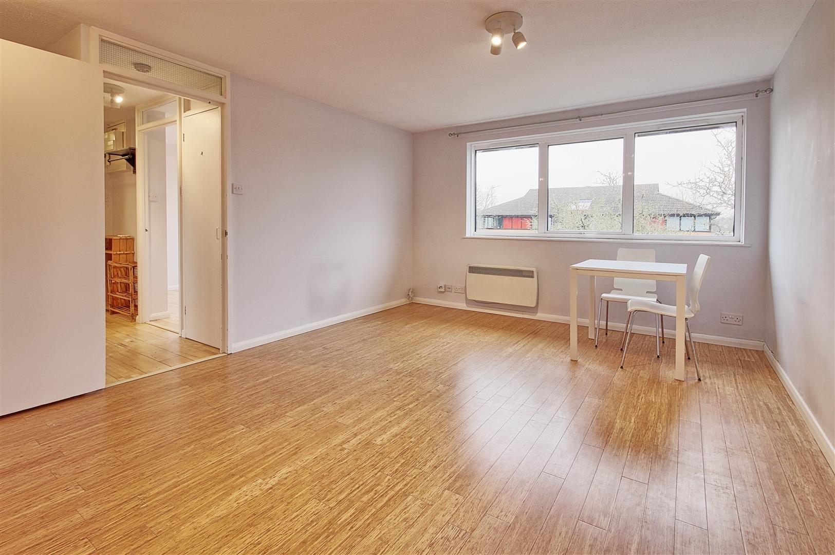 Flat Sherbourne Close in Cambridge