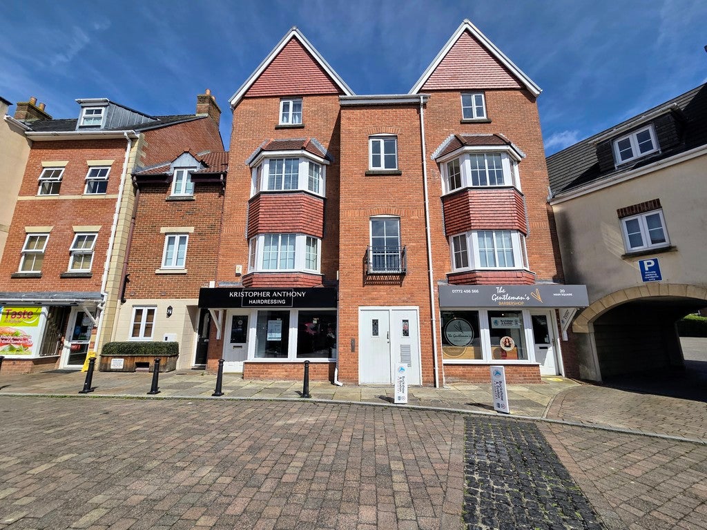 Flat Main Square in South Ribble