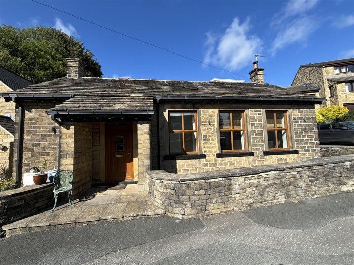 House Lightridge Road in Kirklees