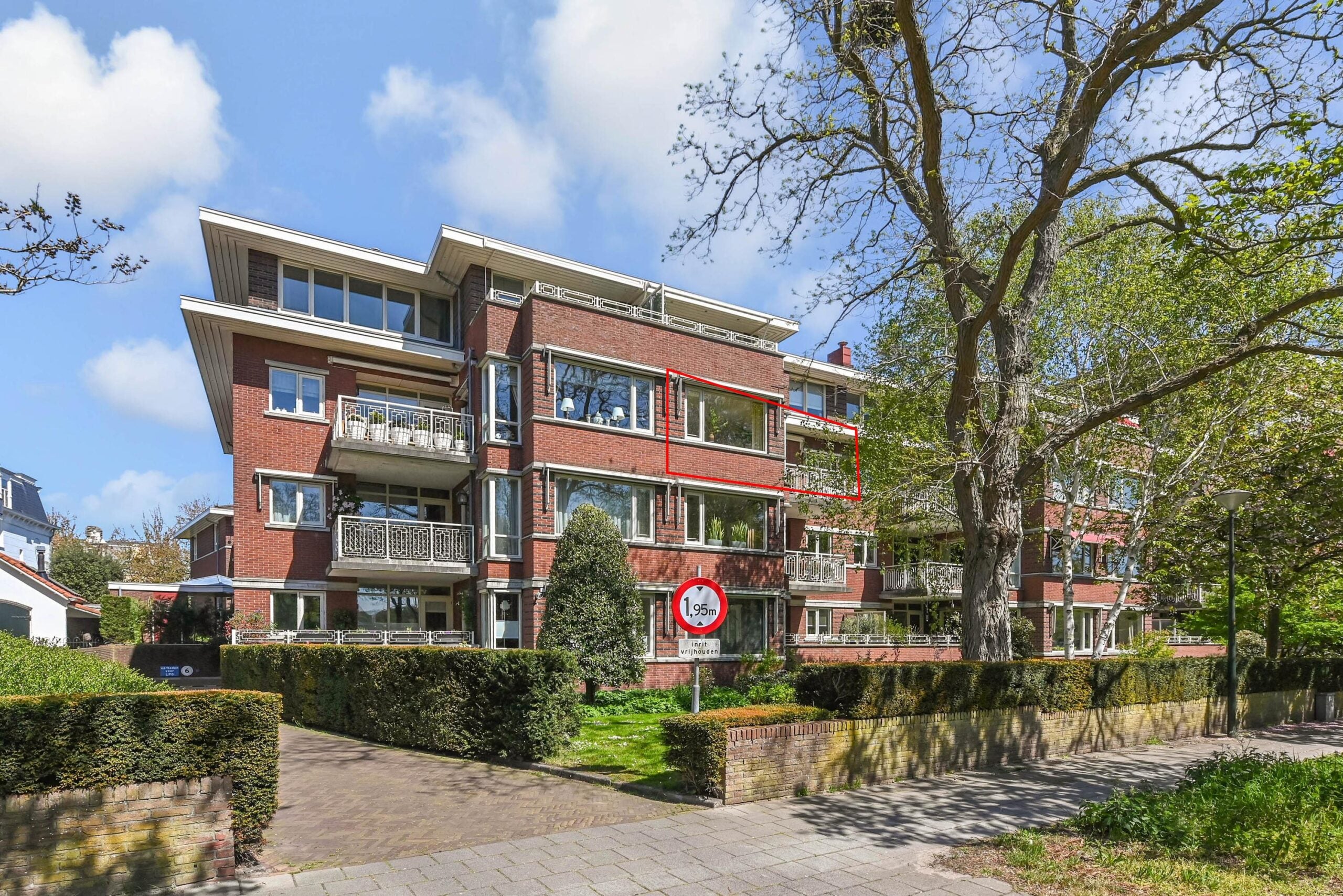 Plesmanweg 86 in Den Haag