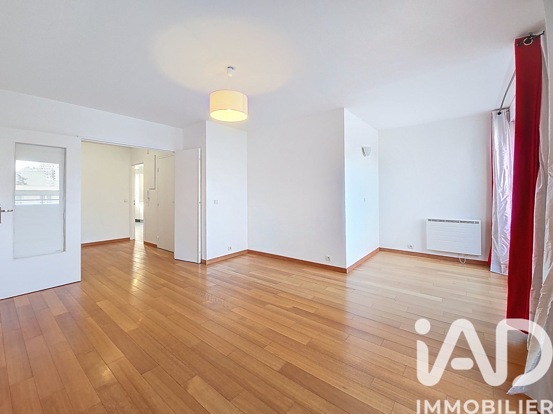 Flat Rue de Bezons in Courbevoie