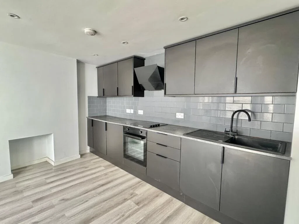 Flat Bradstone Avenue in Folkestone and Hythe District