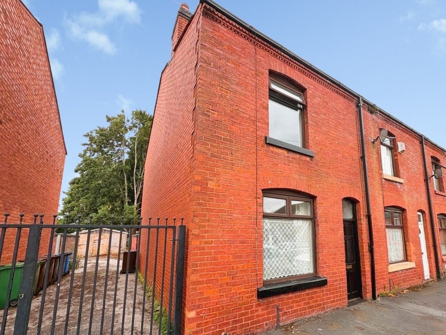 House Owen Street in Wigan