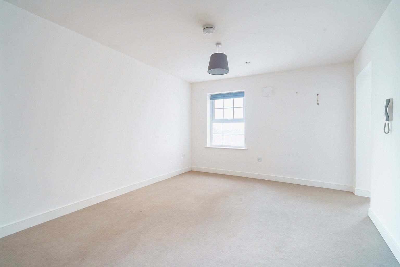 Flat Britannia Place in Swindon