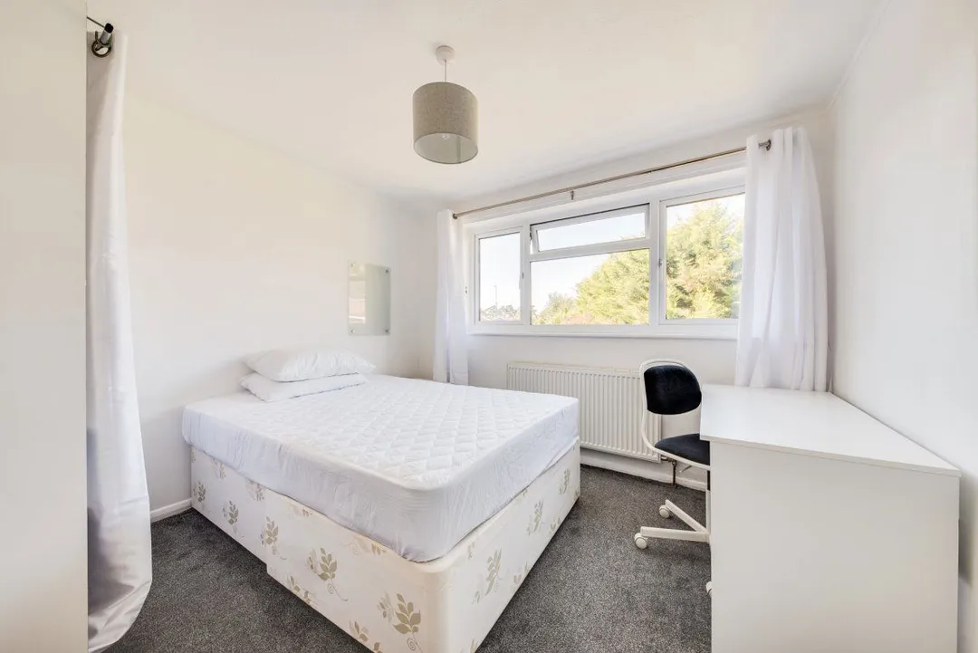 Room St. Michael's Road in Canterbury