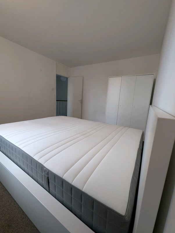 Room Canterbury Crescent in Greater London