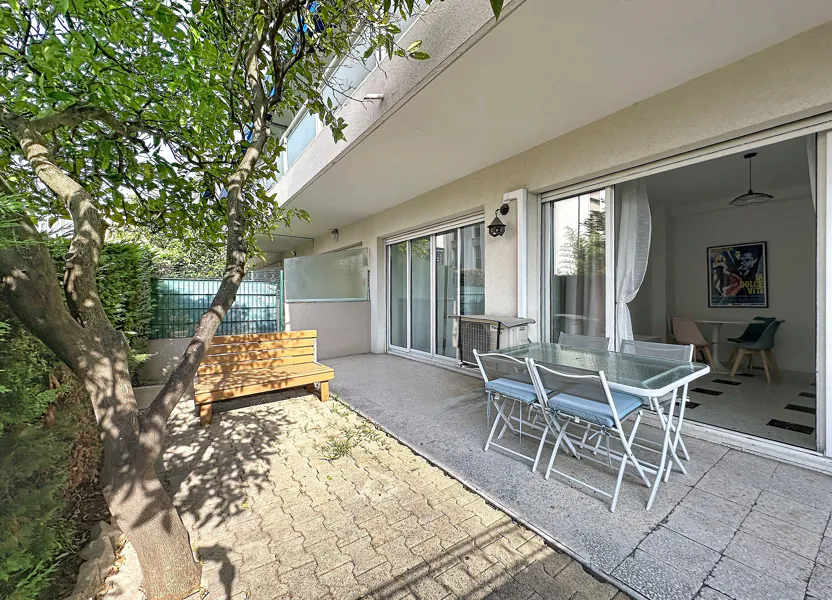 Appartement Rue de Simiane à Le Cannet