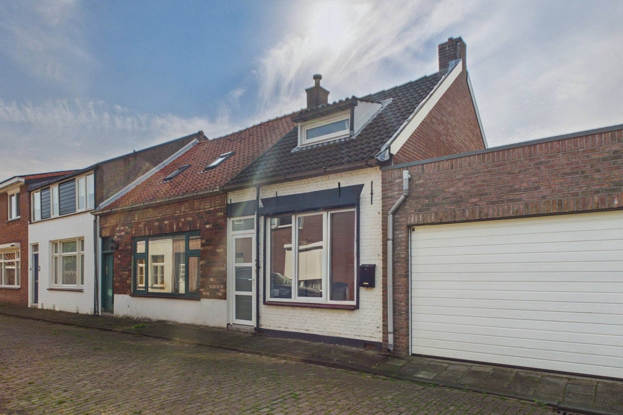 Huis Huijssenstraat 7 in Zaamslag