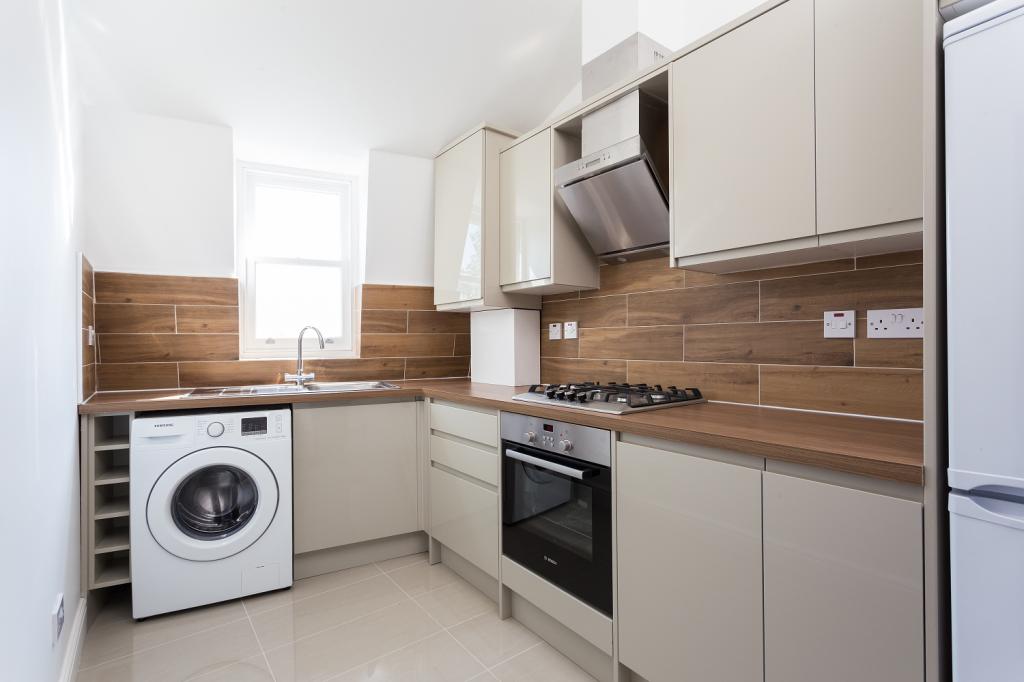 Flat Essex Road in Greater London