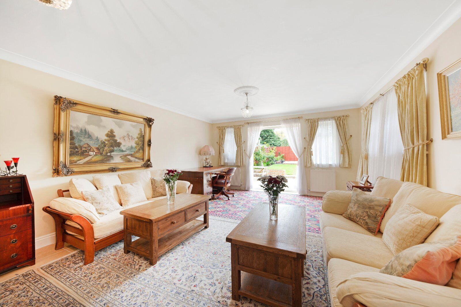 House Worthington Road in Greater London