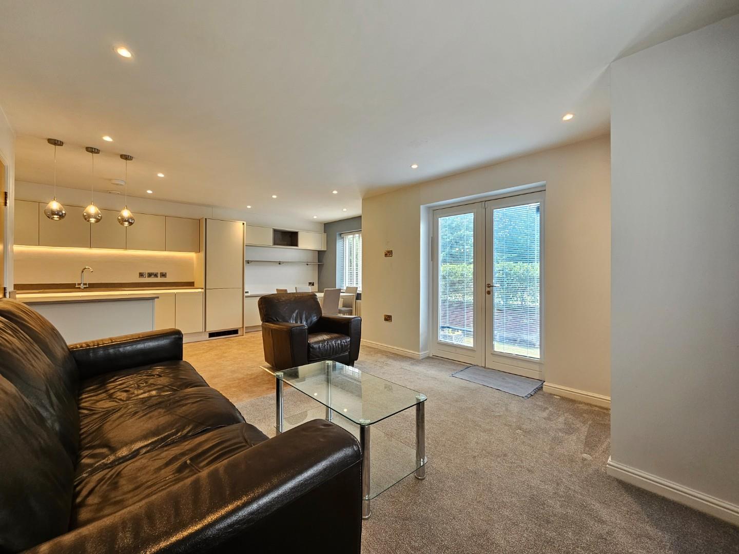 Flat Thurcaston Road in Trafford