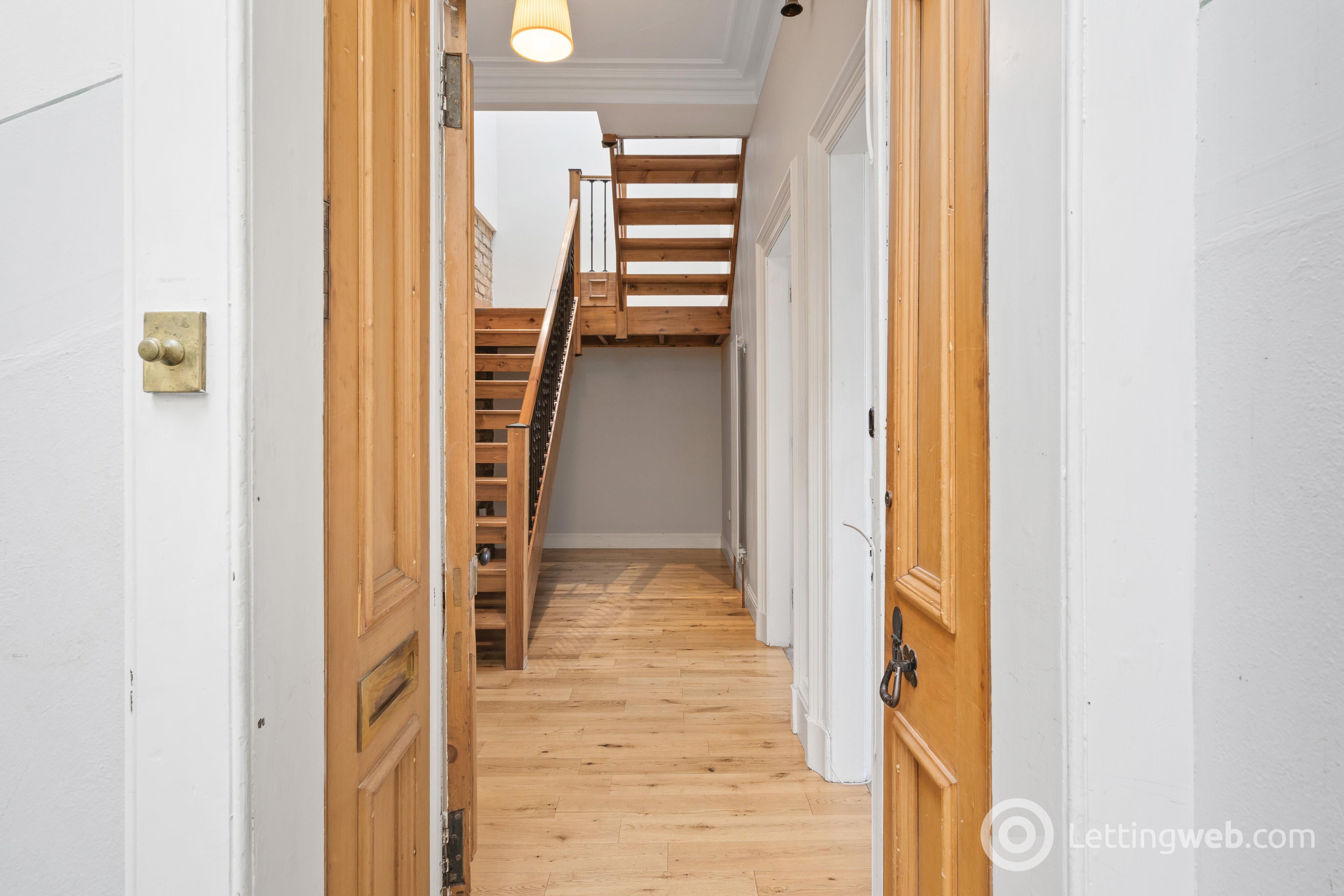 Flat Brandon Terrace in City of Edinburgh