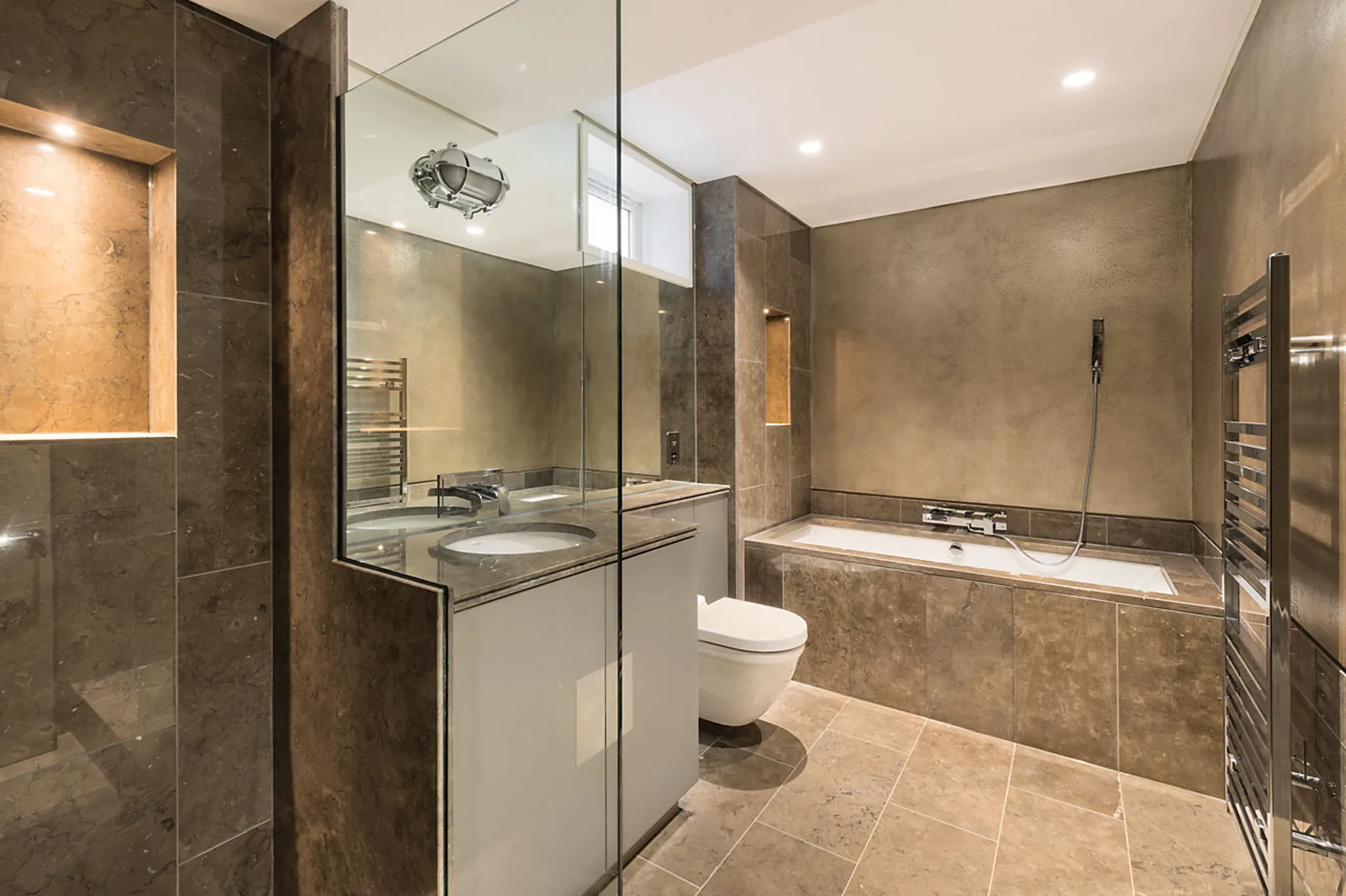 Flat Berners Street in City of Westminster