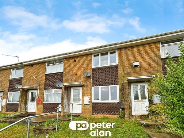 House Mountside in Risca