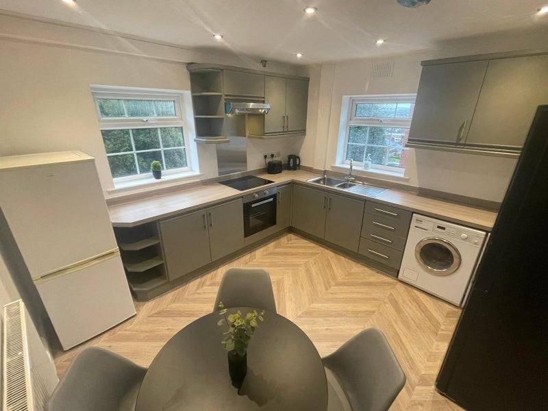 Room Hunters Way in Stoke-on-Trent