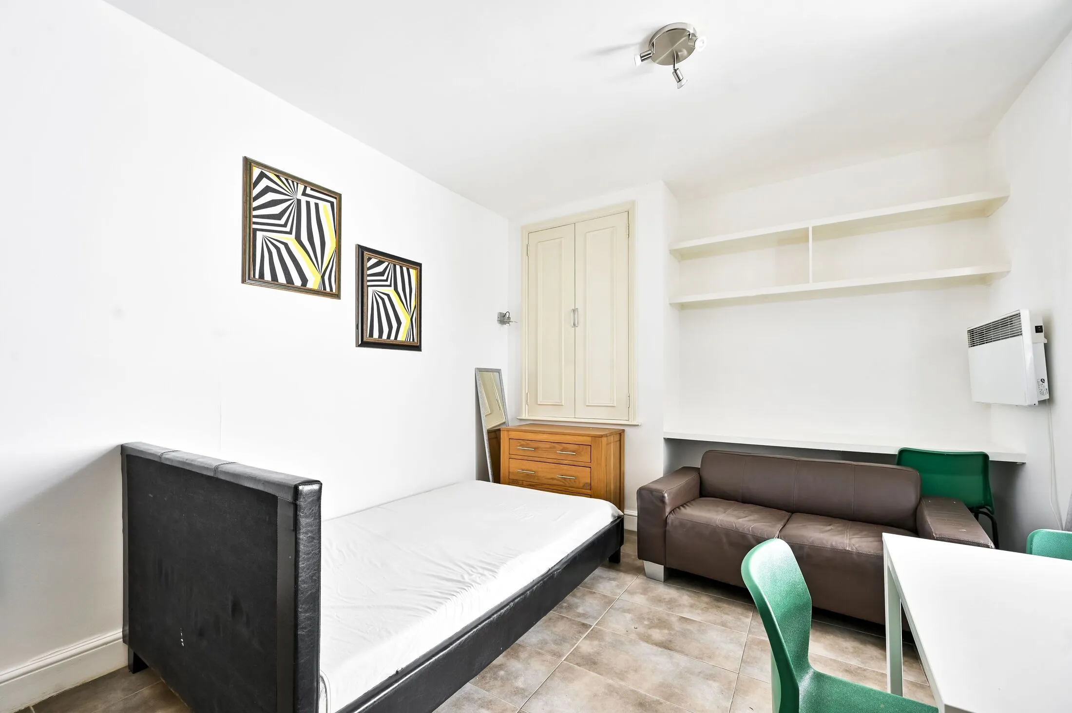 Flat Collingham Place in Greater London