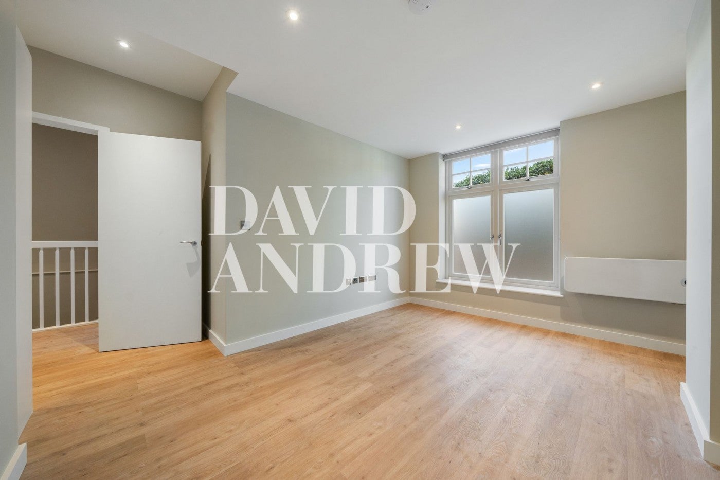 Flat Fortis Green in Greater London