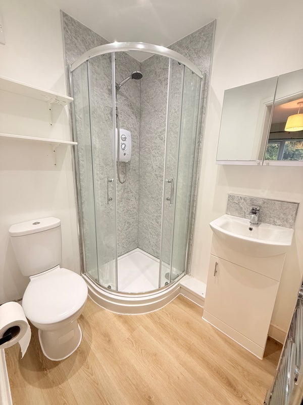 Room Lovely Lane in Warrington