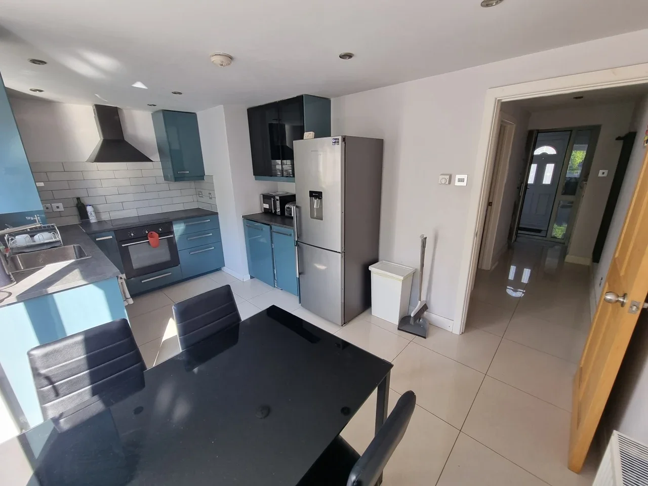 Room Henshaw Street in Greater London