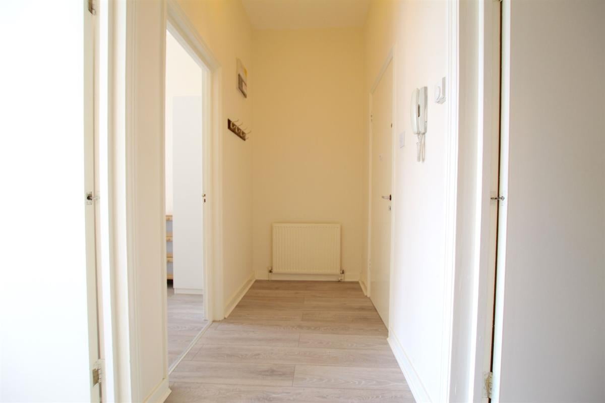 Flat Caledonian Road in Greater London