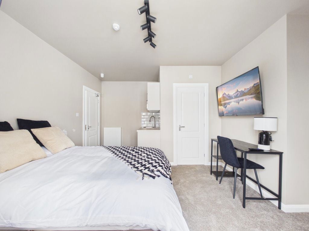 Room Sleaford Road in Boston