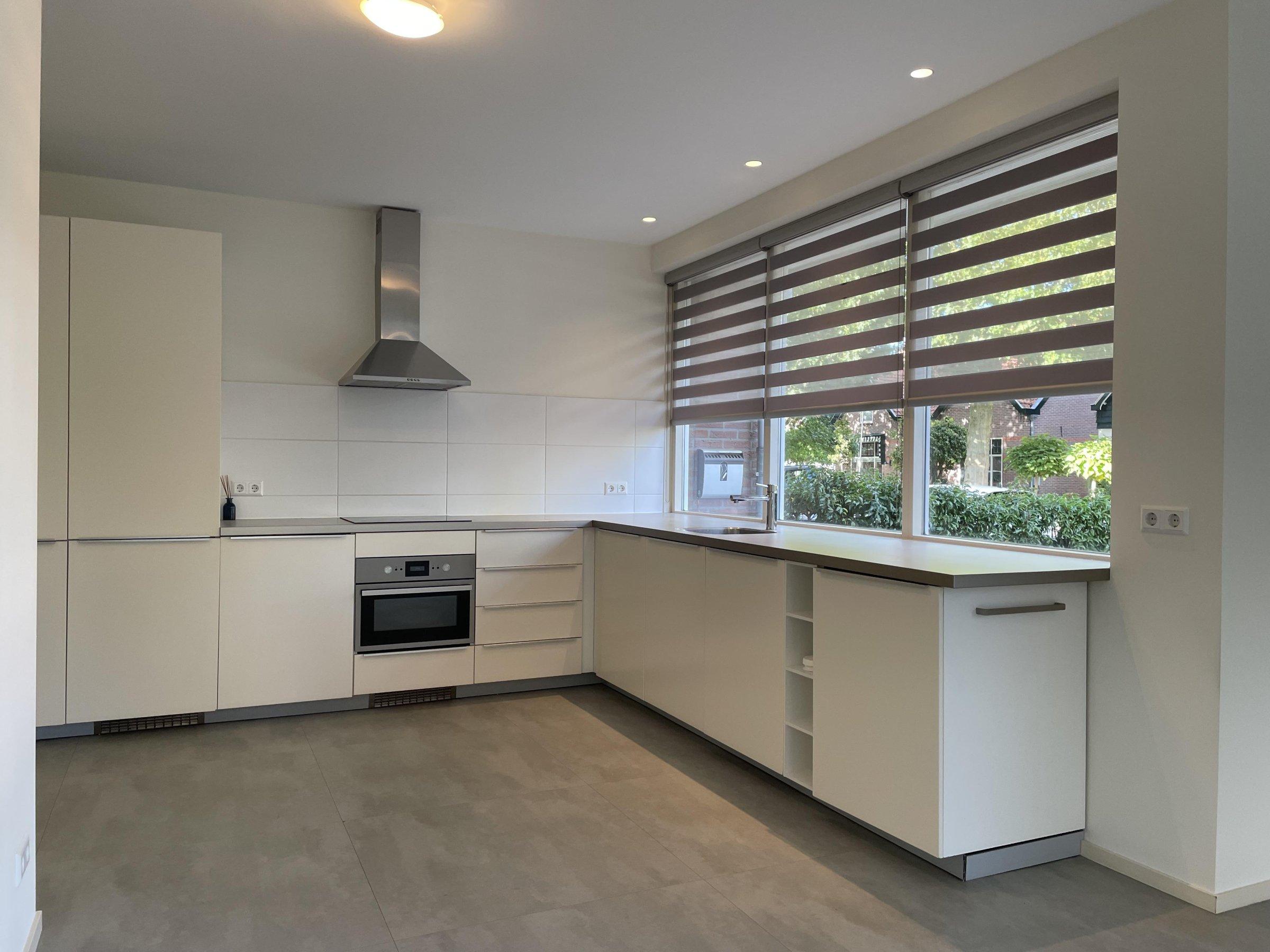 Appartement te huur: Parklaan, Hoofddorp